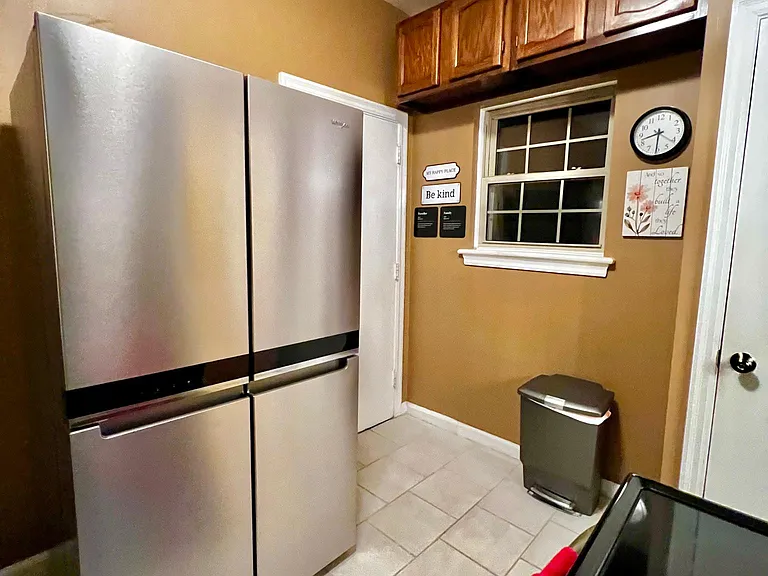 430 Lindbergh Dr NE — Photo 32
