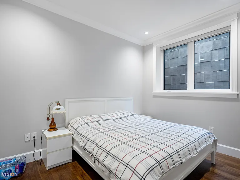 1332 W 51st Ave — Photo 14