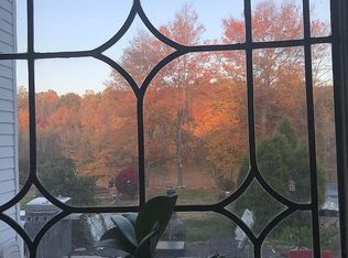 6 Bevin Ave, East Hampton, CT 06424