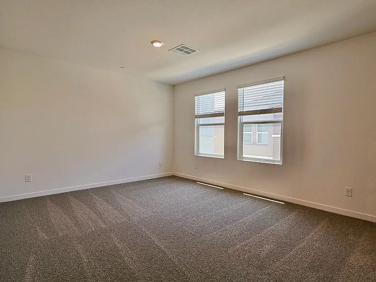 9859 Hidden Pass Ave — Photo 21