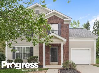 12239 Stewarts Crossing Dr, Charlotte, NC 28215