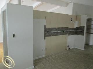 3rd image of 6037 Belton St