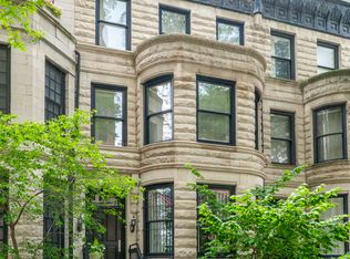 69 E Cedar St, Chicago, IL 60611