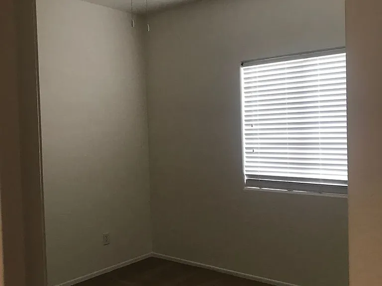 14666 W Mauna Loa Ln — Photo 12