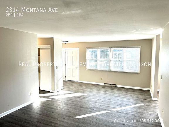 3rd image of 2314 Montana Ave