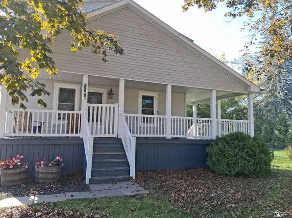 5965 W Roseland St, Monroe, MI 48161
