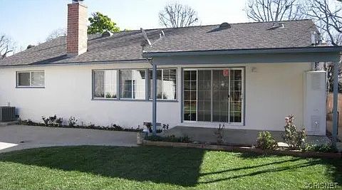 3rd image of 8129 Greenbush Ave