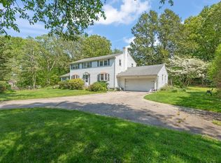122 Sandy Valley Rd, Dedham, MA 02026