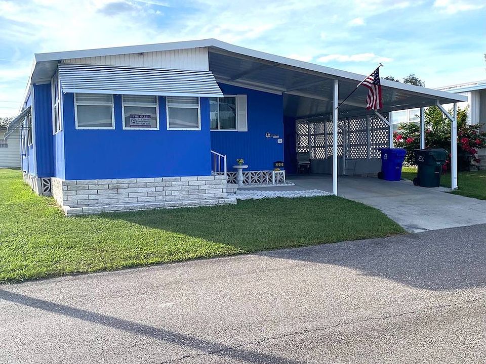 1st image of 3242 Railway Ave