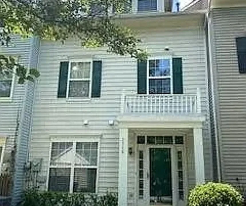 2718 Fresh Water Way