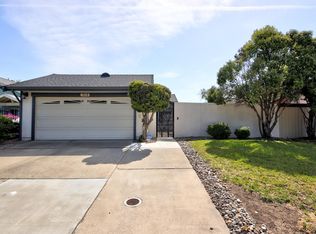 7619 Meadowstone Dr, Sacramento, CA