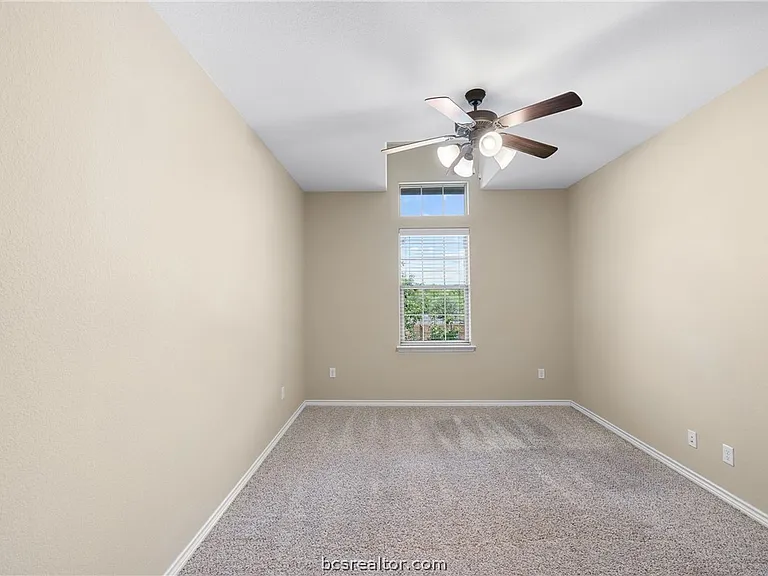 305 Capps Dr — Photo 27
