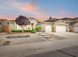 10087 Wyatt Ranch Way, Sacramento, CA 95829