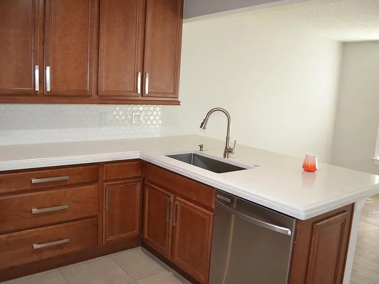 489 Amethyst Way — Photo 13