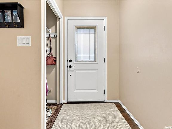 4th image of 1030 ORCHID WAY N