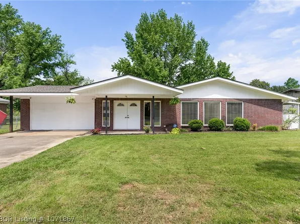 103 N Zulkey St, Sallisaw, OK 74955