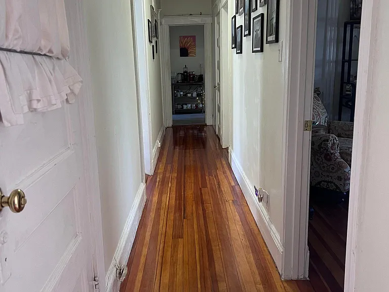 113 Westbourne Ter #3 — Photo 5