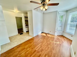 202 College Pl APT 1, Ypsilanti, MI
