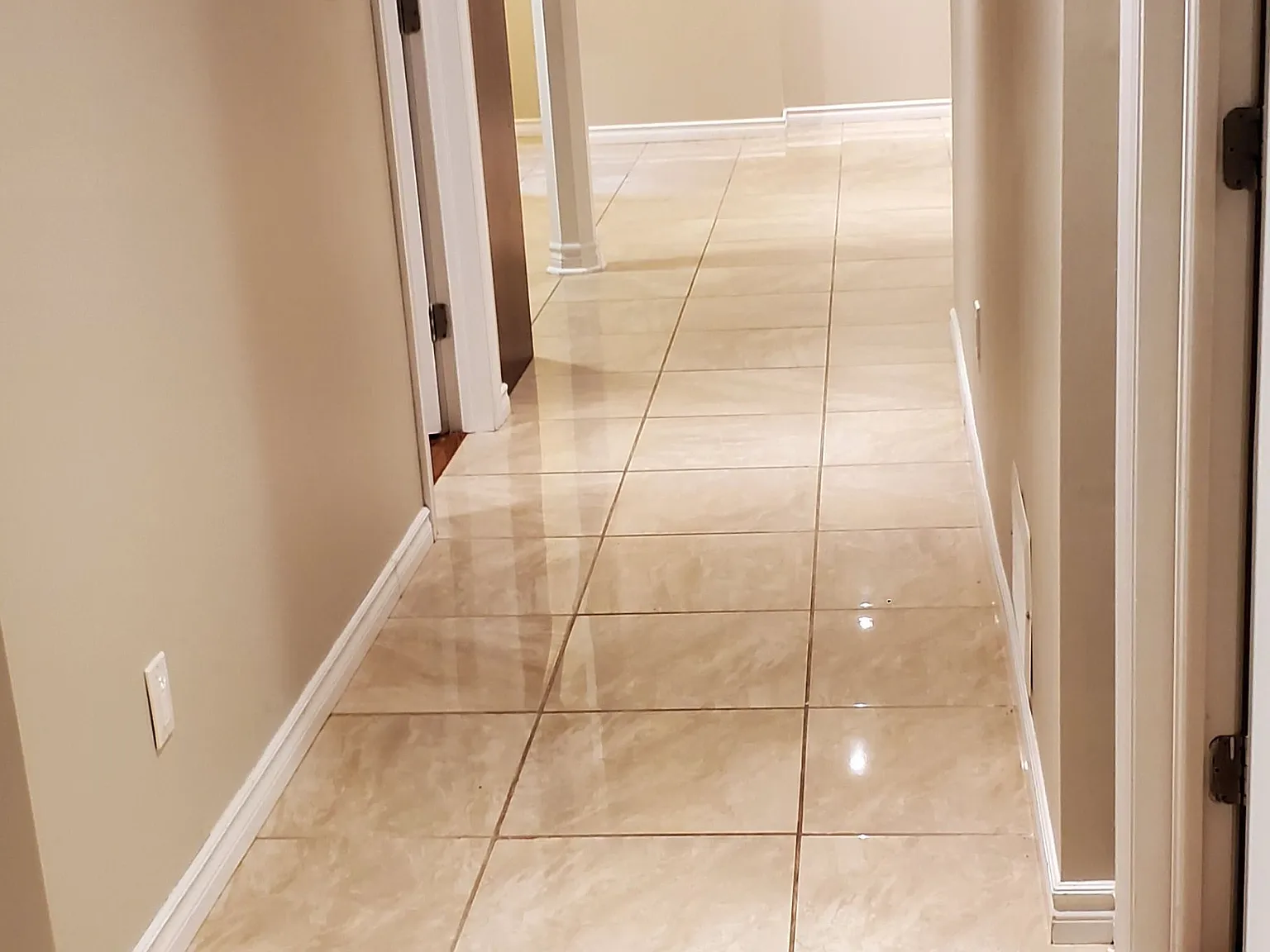 2 bed, $1,800 — Photo 3