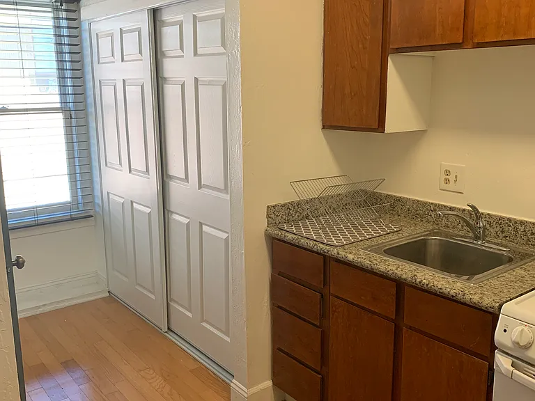 1715 Sonoma Blvd #207 — Photo 14