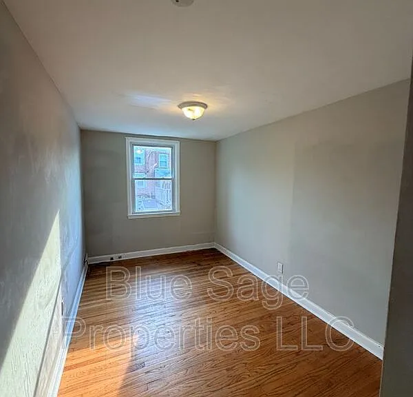 531 S 4th St — Photo 17