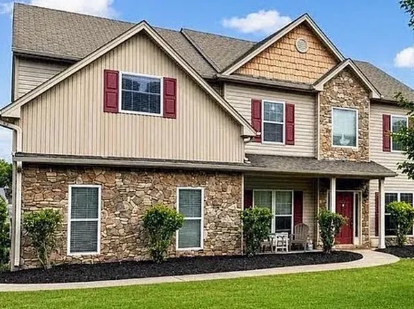 1361 Yorkshire Dr, Winder, GA 30680