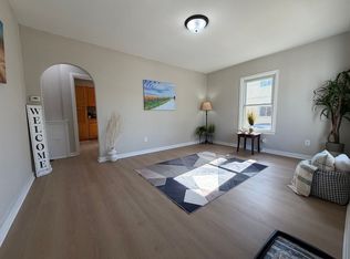 319 Grand Blvd, Evansdale, IA 50707