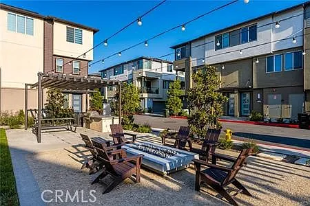 1590 E Hermosa Ln #3 — Photo 32