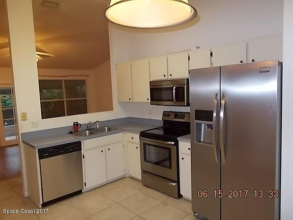 2nd image of 3454 Floral Palm Blvd