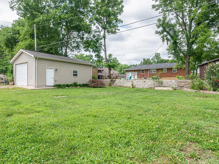 533 American Rd — Photo 29