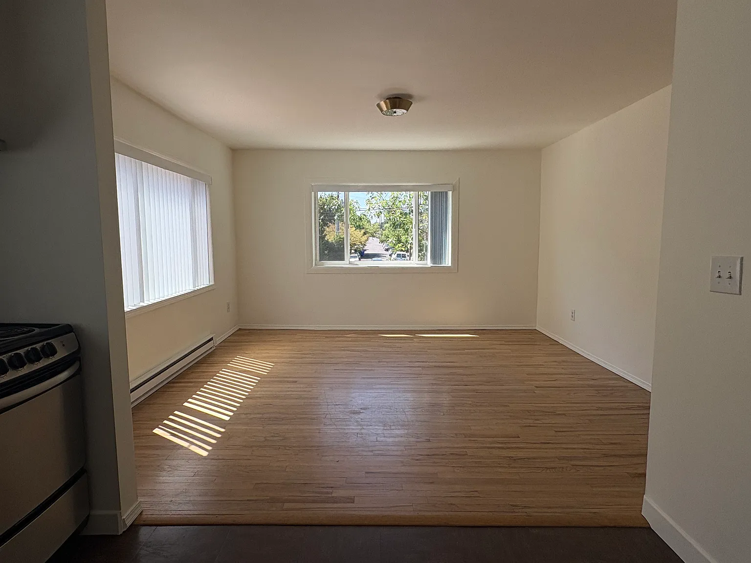 1 bed, 568 sqft, $1,445 — Photo 4