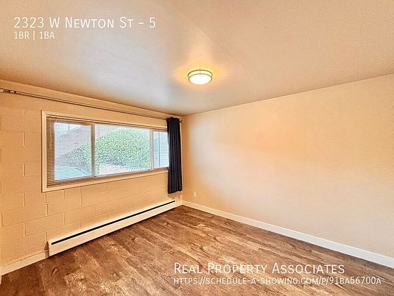 3rd image of 2323 W Newton St #5
