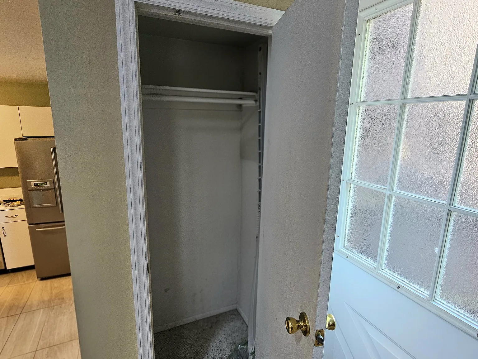 2 bed, 2.5 bath, 1400 sqft, $2,800 — Photo 4