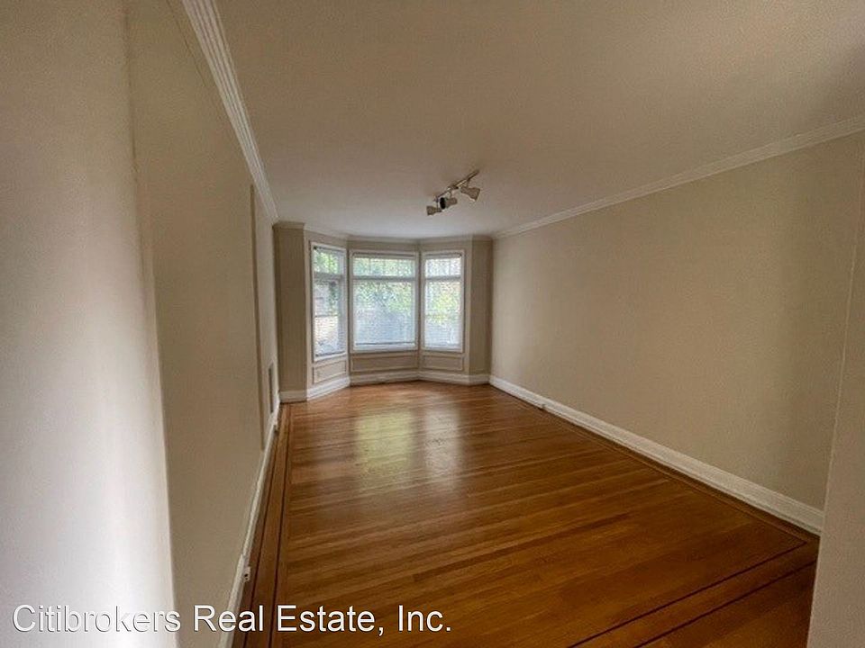 1st image of 3460 Sacramento St APT 1