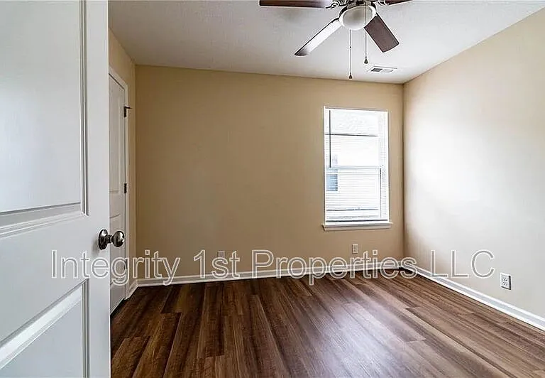 1506 Park Ave #B — Photo 17