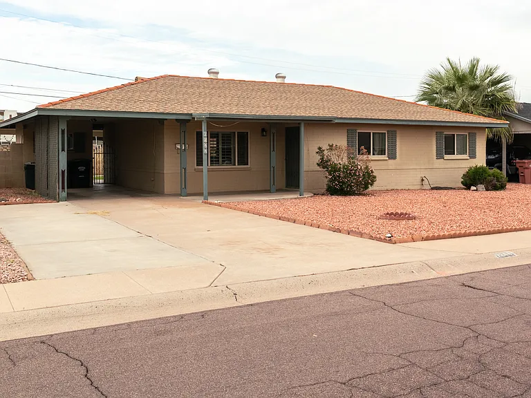 7244 E Coronado Rd — Photo 12