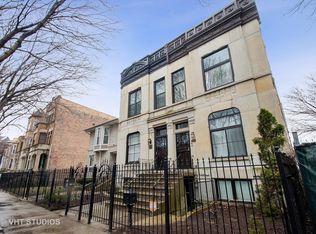 3336 S Prairie Ave, Chicago, IL 60616