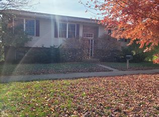 1101 21st St, Zion, IL 60099