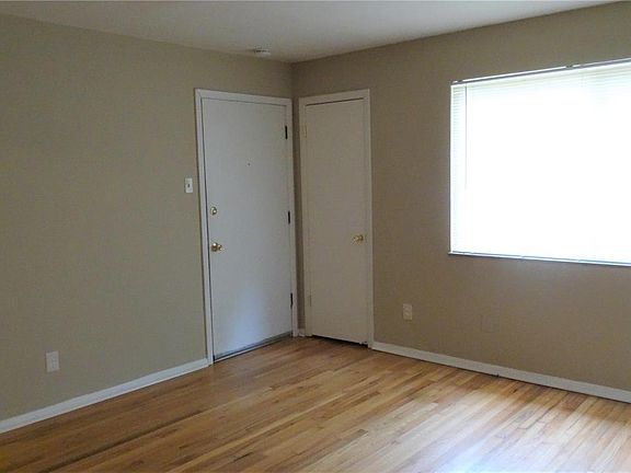 2nd image of 212 Lark Ave