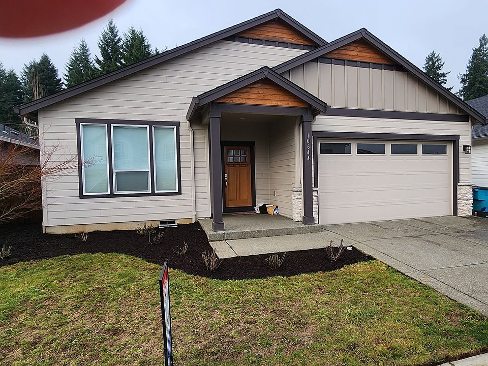 1st image of 10644 NE 66th Ave