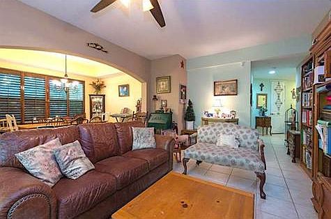 3rd image of 1345 Mariposa Cir #5104