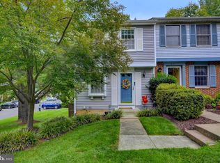 1655 Harvest Green Ct, Reston, VA 20194