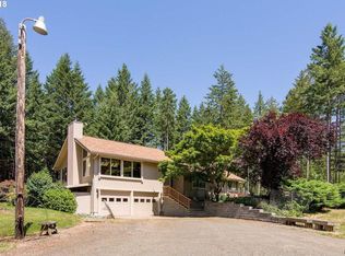 90574 Glensplace Ln, Junction City, OR 97448