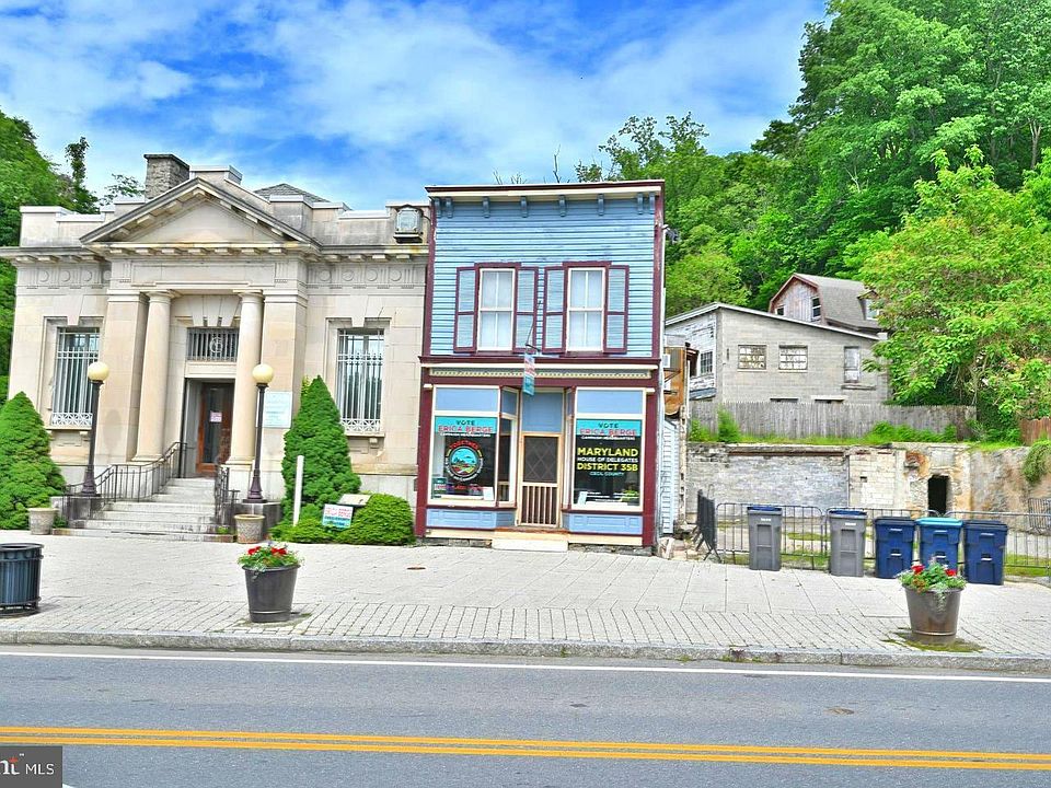 1st image of 8 S Main St