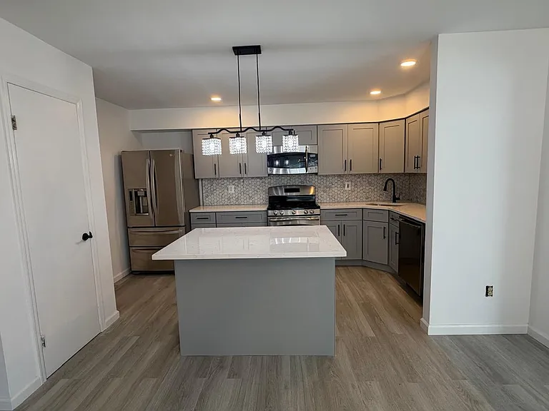 1 Forest Gardens Dr — Photo 20