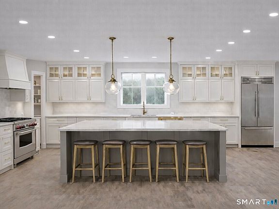 3rd image of 105 Crosby Road