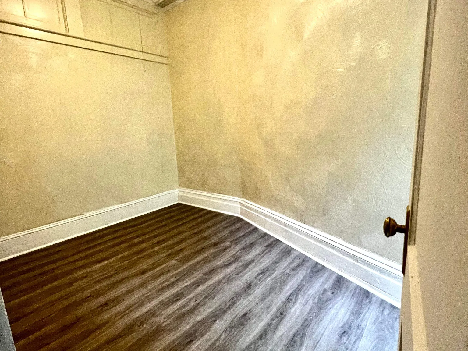 2 bed, 695 sqft, $1,295 — Photo 3