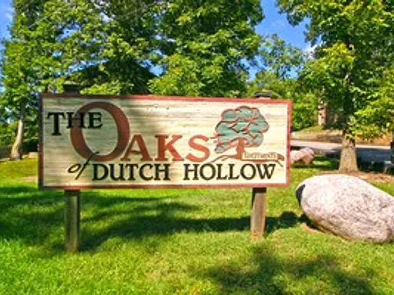 The Oaks of Dutch Hollow — Photo 52