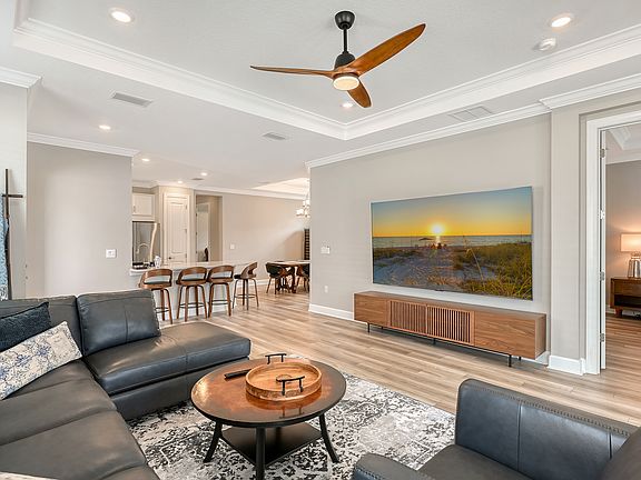 5th image of 3231 Alba Cir
