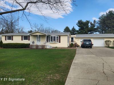 15113 Corunna Rd, Chesaning, MI, 48616